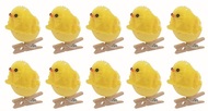 17183 Kuř&aacute;tko ve skoř&aacute;pce žlut&eacute; 2 x 2,5 x 2 cm na kol&iacute;čku, 10 ks -1