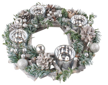 Wooden wreath w/silver decorations and candle holders 30 cm 