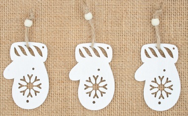 Hanging Wooden Glove 6 cm, 3 pcs